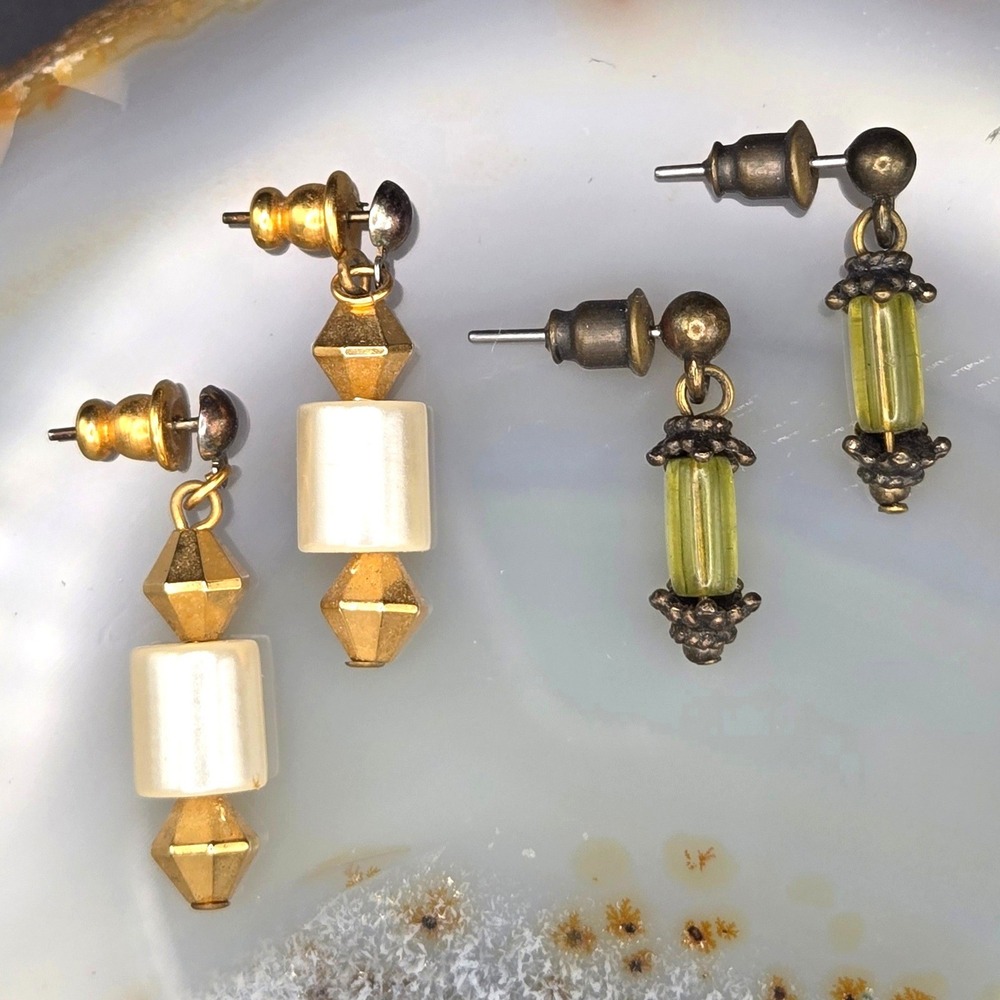 Vintage Earrings Set Gold Tone Faux Pearl & Green End Result Drop‎ Dangle